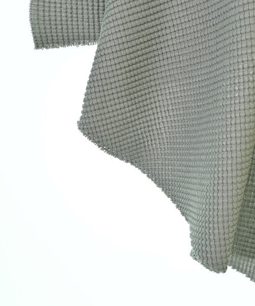 me ISSEY MIYAKE เสื้อลำลอง