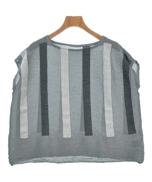 me ISSEY MIYAKE เสื้อสตรี