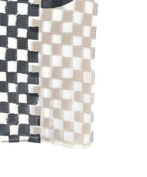me ISSEY MIYAKE เสื้อลำลอง