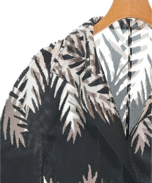 me ISSEY MIYAKE เสื้อลำลอง