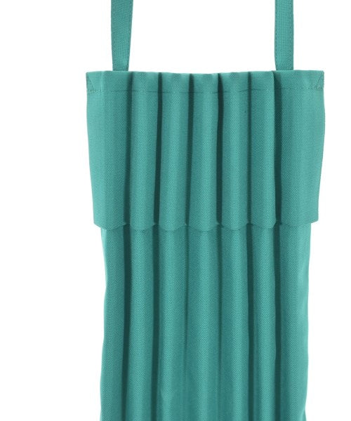 me ISSEY MIYAKE กระเป๋าสะพาย