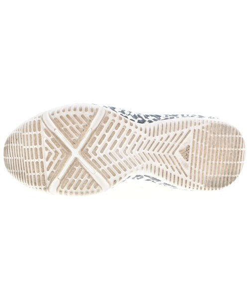 adidas by Stella McCartney รองเท้าผ้าใบ