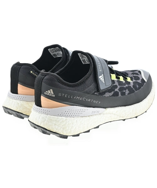adidas by Stella McCartney รองเท้าผ้าใบ