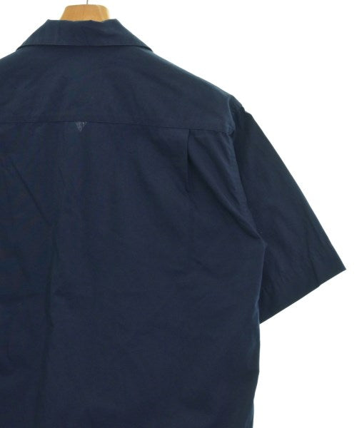 E.TAUTZ เสื้อลำลอง