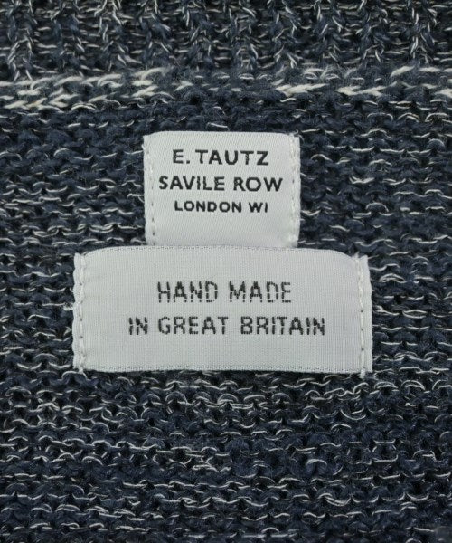 E.TAUTZ เสื้อกันหนาว