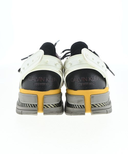 CALVIN KLEIN 205W39NYC รองเท้าผ้าใบ
