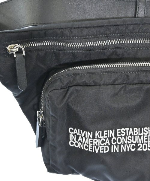 CALVIN KLEIN 205W39NYC กระเป๋าสะพาย