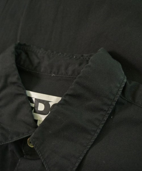 CDG เสื้อลำลอง