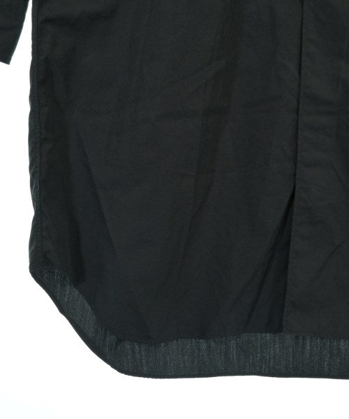 CDG เสื้อลำลอง