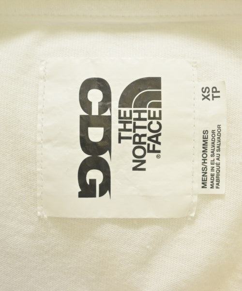 CDG เสื้อยืด/เสื้อท็อปส์