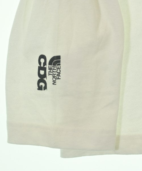 CDG เสื้อยืด/เสื้อท็อปส์