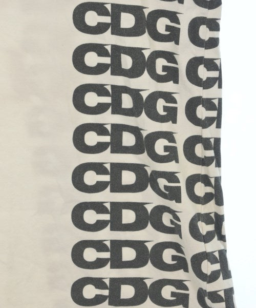 CDG เสื้อยืด/เสื้อท็อปส์