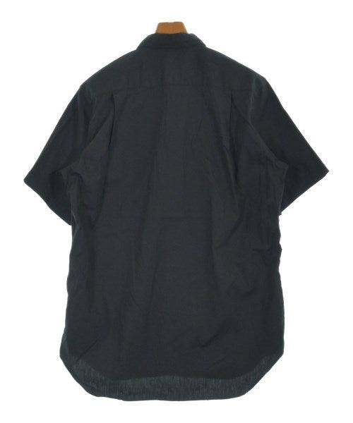 CDG เสื้อลำลอง
