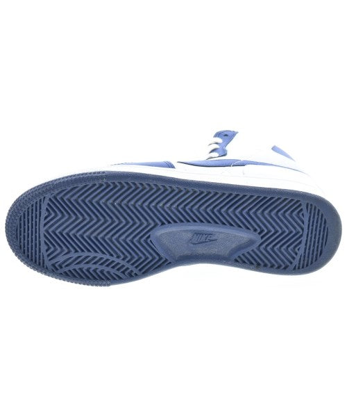 CDG รองเท้าผ้าใบ