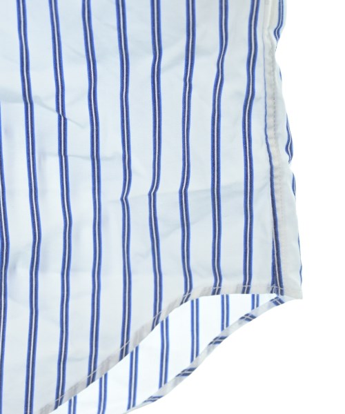 CDG เสื้อลำลอง