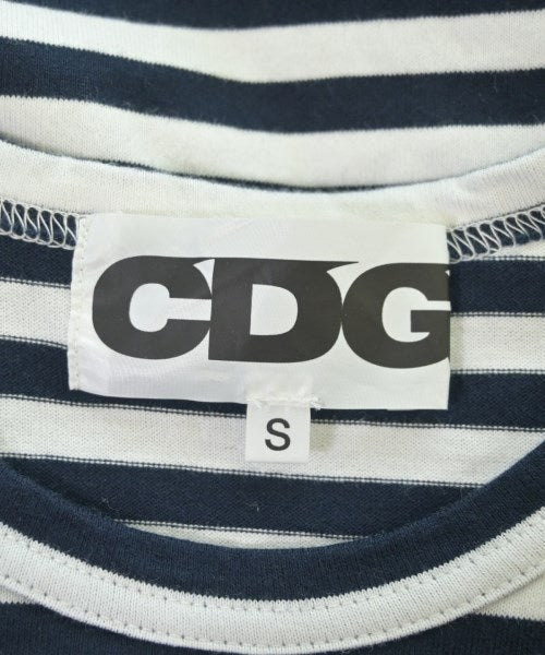 CDG เสื้อยืด/เสื้อท็อปส์