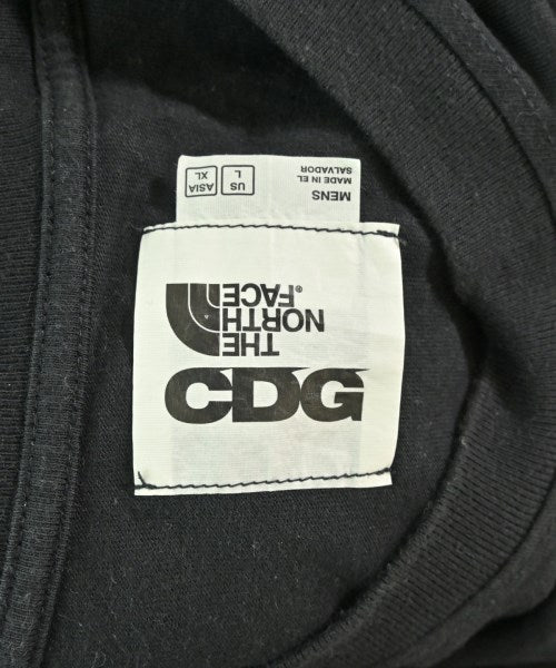 CDG เสื้อยืด/เสื้อท็อปส์