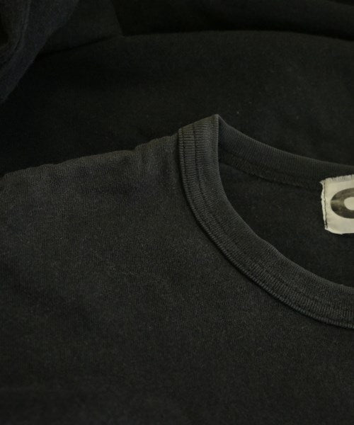 CDG เสื้อยืด/เสื้อท็อปส์