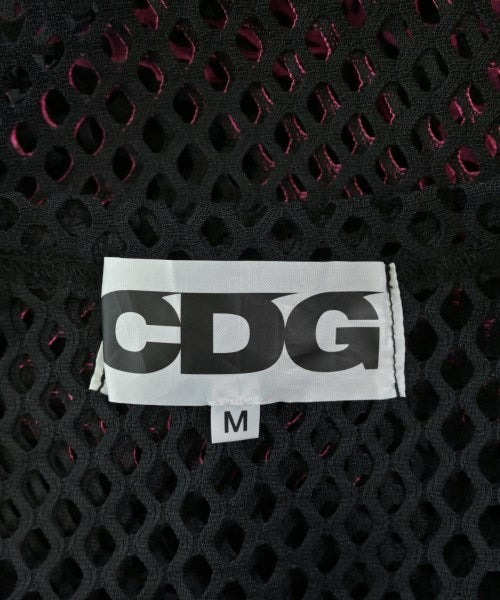 CDG เสื้อยืด/เสื้อท็อปส์