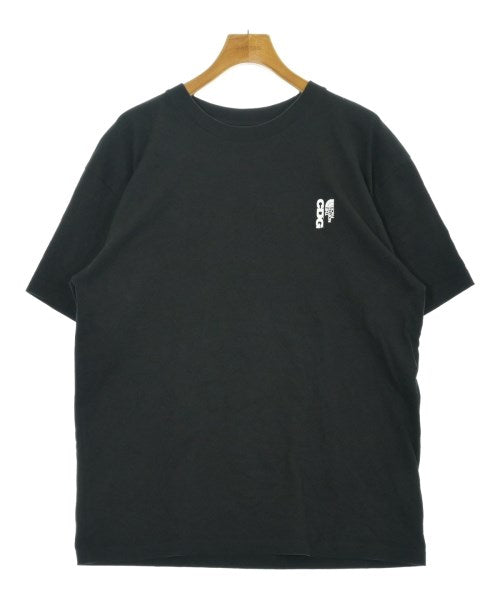 CDG เสื้อยืด/เสื้อท็อปส์