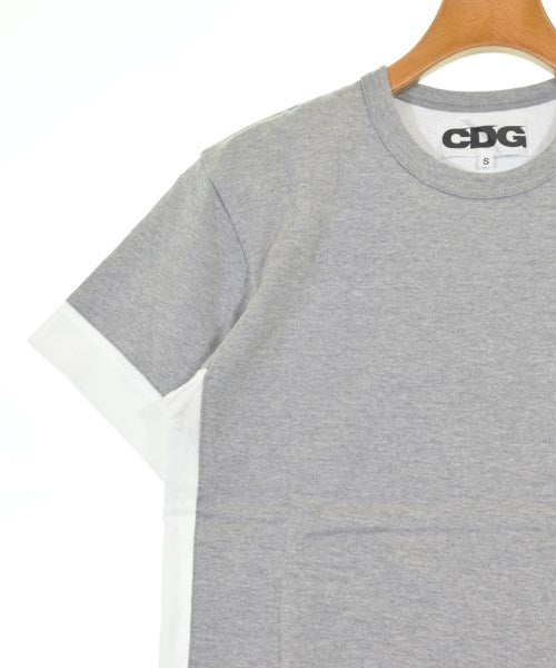 CDG เสื้อยืด/เสื้อท็อปส์