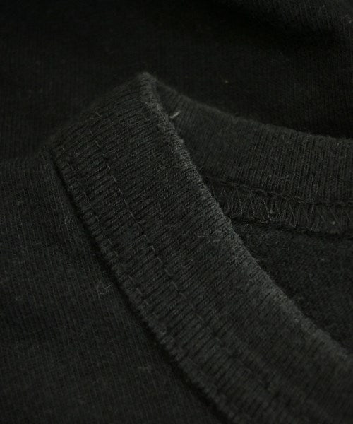CDG เสื้อยืด/เสื้อท็อปส์