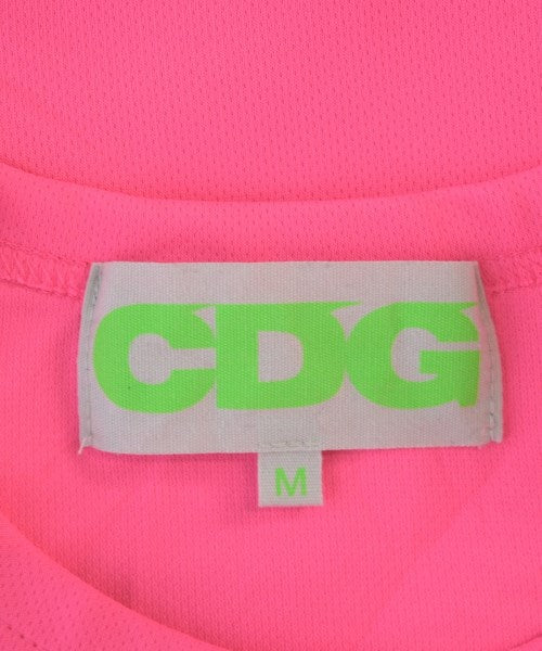 CDG เสื้อยืด/เสื้อท็อปส์