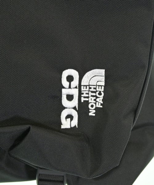 CDG กระเป๋าถือขนาดใหญ่