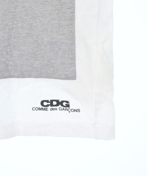 CDG เสื้อยืด/เสื้อท็อปส์