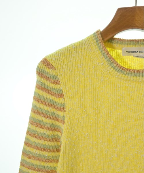 Victoria Beckham เสื้อกันหนาว