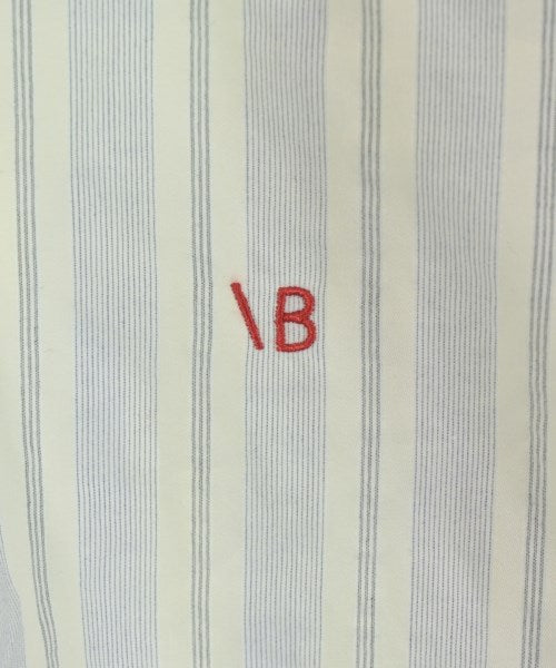 Victoria Beckham เสื้อลำลอง