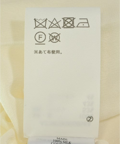 Victoria Beckham กระโปรงยาวถึงเข่า