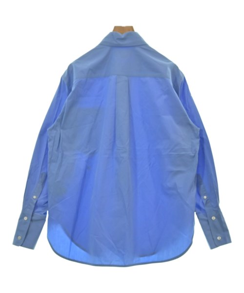 Victoria Beckham เสื้อลำลอง