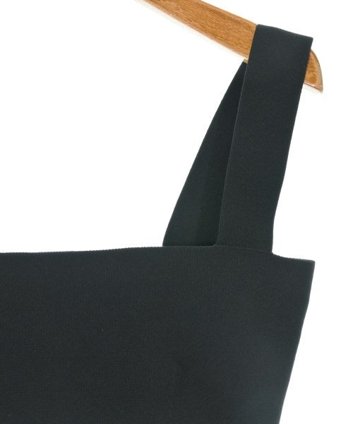 Victoria Beckham แขนกุด