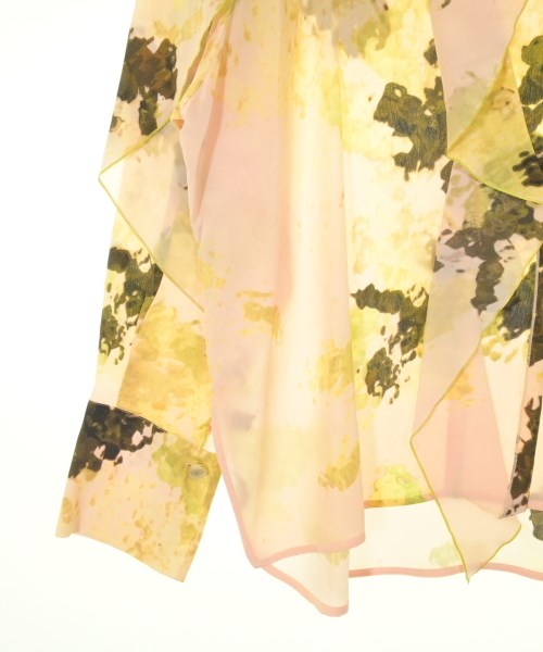 Victoria Beckham เสื้อลำลอง