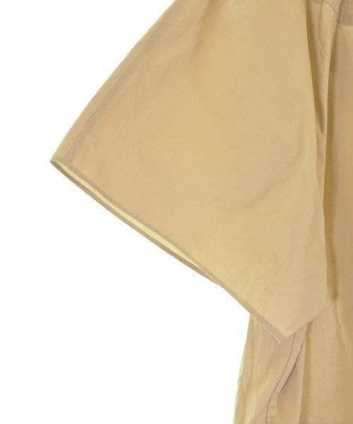 Lee Mathews ชุดเดรส