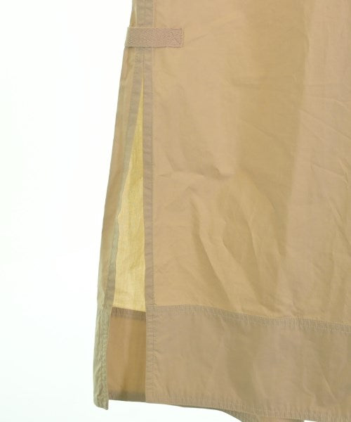 Lee Mathews ชุดเดรส