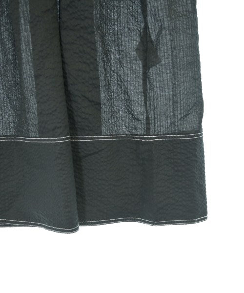 Lee Mathews ชุดเดรส