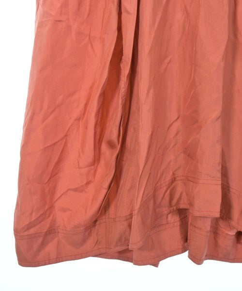 Lee Mathews ชุดเดรส