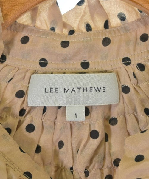 Lee Mathews เสื้อสตรี