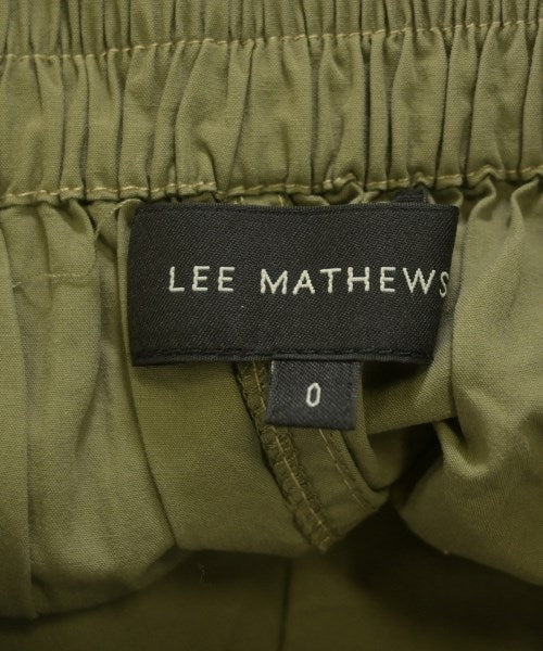 Lee Mathews กางเกงขาสั้น