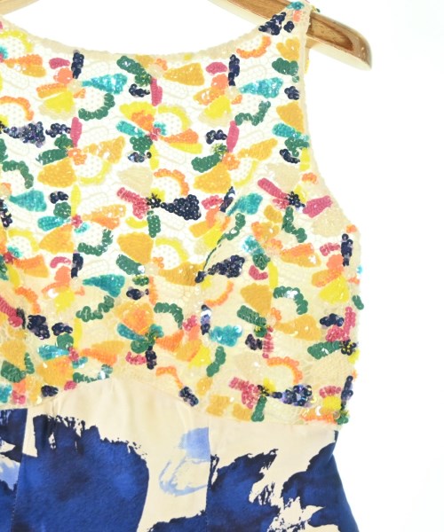 Oscar de la Renta ชุดเดรส