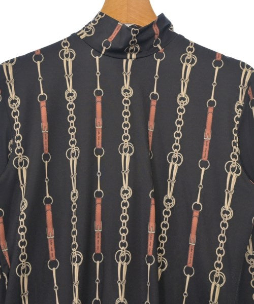 rokh เสื้อยืด/เสื้อท็อปส์