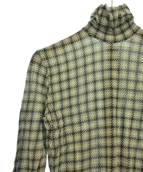 rokh เสื้อยืด/เสื้อท็อปส์