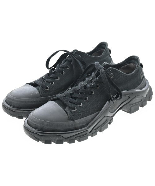 RAF SIMONS รองเท้าผ้าใบ