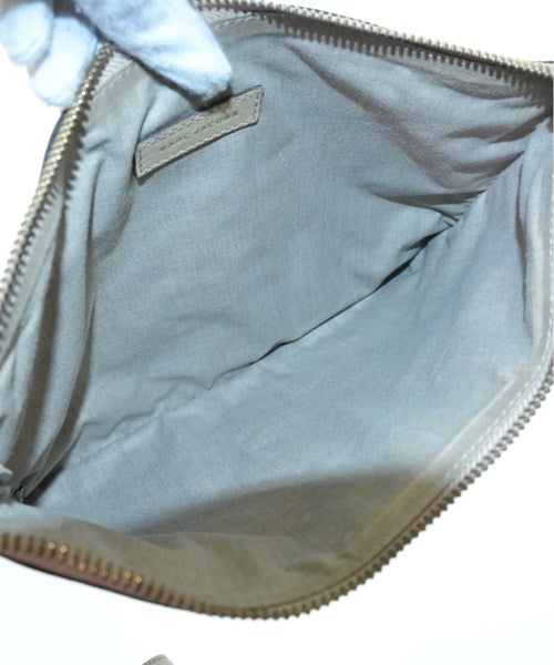 MARC JACOBS คลัตช์