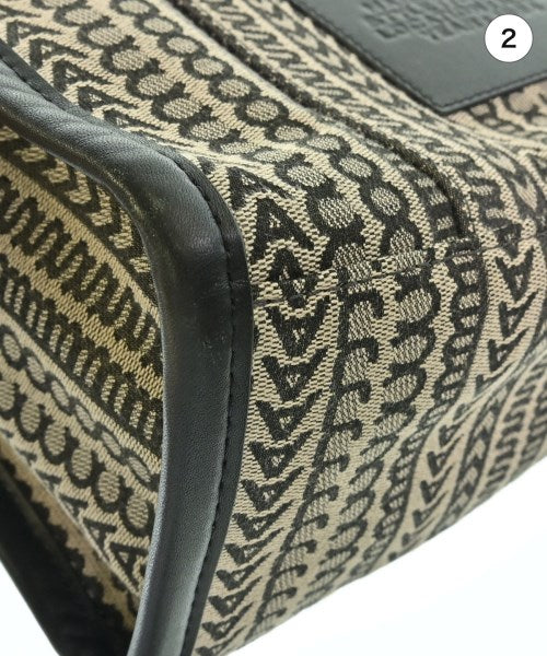 MARC JACOBS กระเป๋าถือขนาดใหญ่