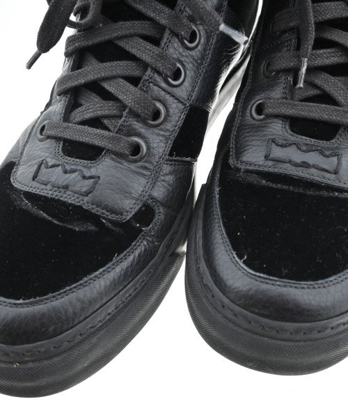 MARC JACOBS รองเท้าผ้าใบ