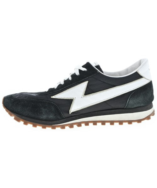 MARC JACOBS รองเท้าผ้าใบ