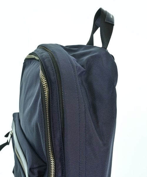 MARC JACOBS เป้สะพายหลัง